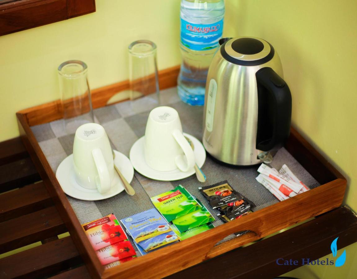 Cate Hotel Morogoro Esterno foto