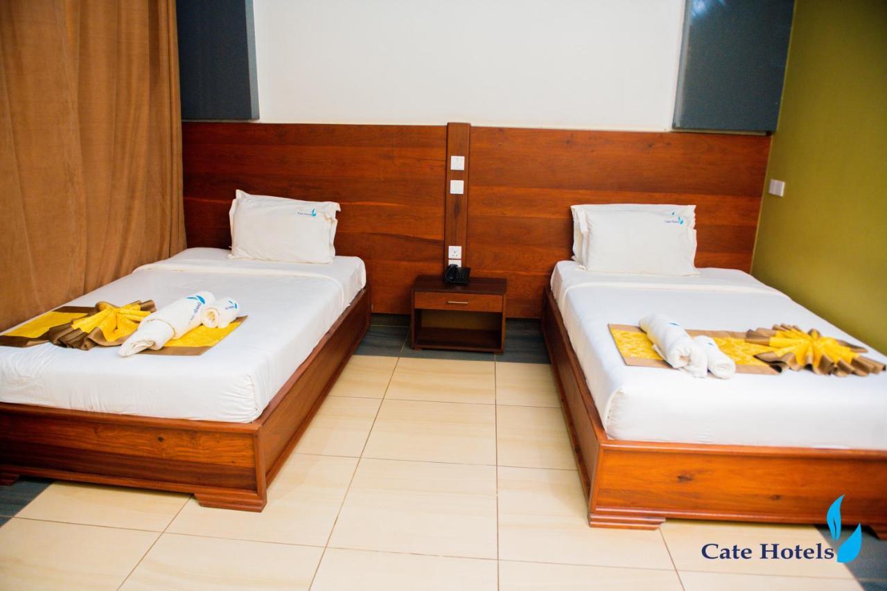 Cate Hotel Morogoro Esterno foto